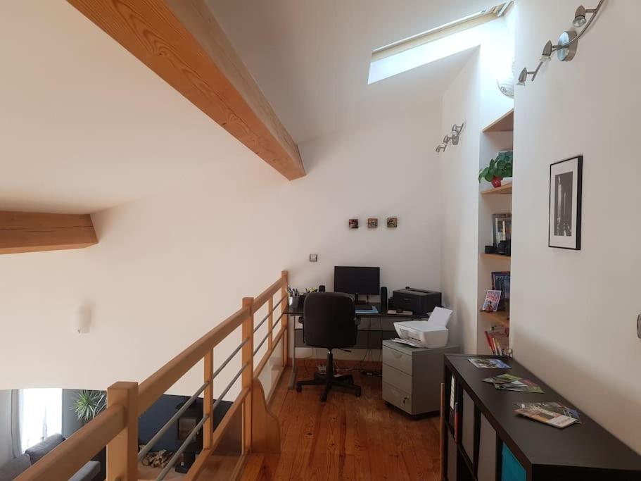 Maison Spacieuse Face Aux Pyrenees Carla-Bayle Exterior foto